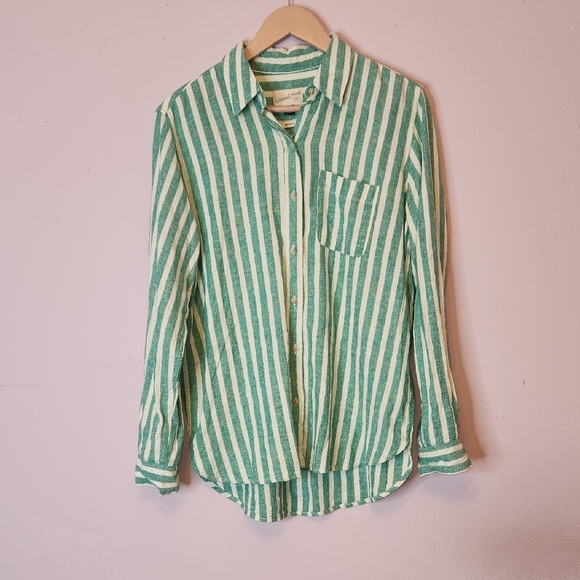Universal Thread Tops - UNIVERSAL THREAD Linen Blend Women’s Green and White Striped Shirt, size S